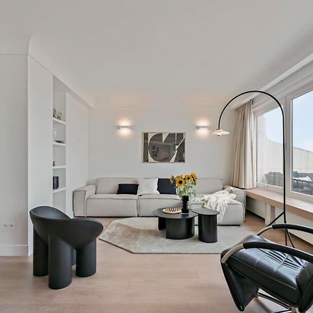 Huswell - Panoramic Seaview Apartment In 'T Zoute Кнокке-Хейст Экстерьер фото
