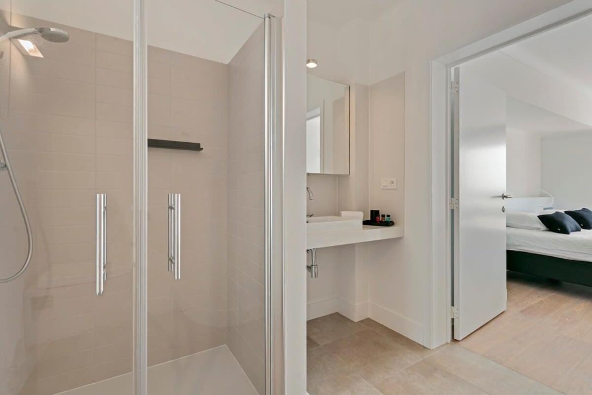 Huswell - Panoramic Seaview Apartment In 'T Zoute Кнокке-Хейст Экстерьер фото