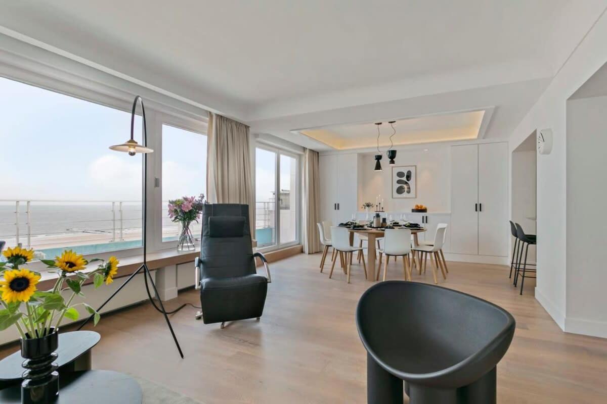 Huswell - Panoramic Seaview Apartment In 'T Zoute Кнокке-Хейст Экстерьер фото